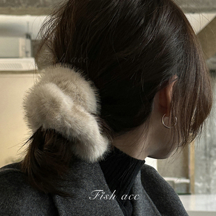 韩国进口秋冬质感毛绒绒温暖发圈博主同款 气质复古马尾肠圈头绳