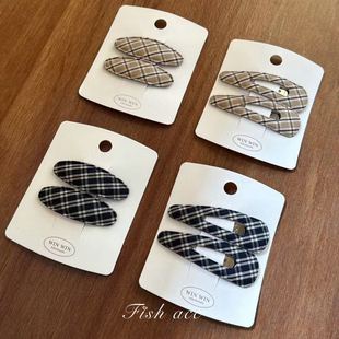 韩国进口复古英伦学院风格 子格纹椭圆三角气质边夹刘海发夹BB夹