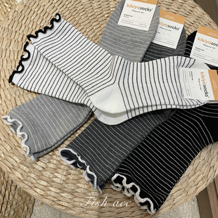 韩国东大门进口舒适波浪木耳小花边细条纹袜子百搭学院风中筒袜