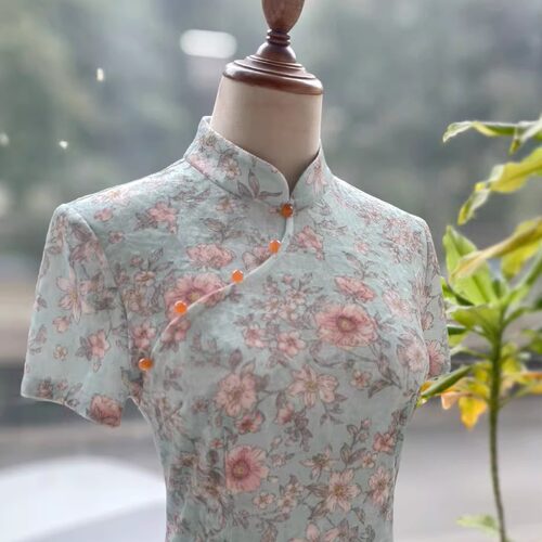 JULEE薄荷绿手绘小花丝绒旗袍