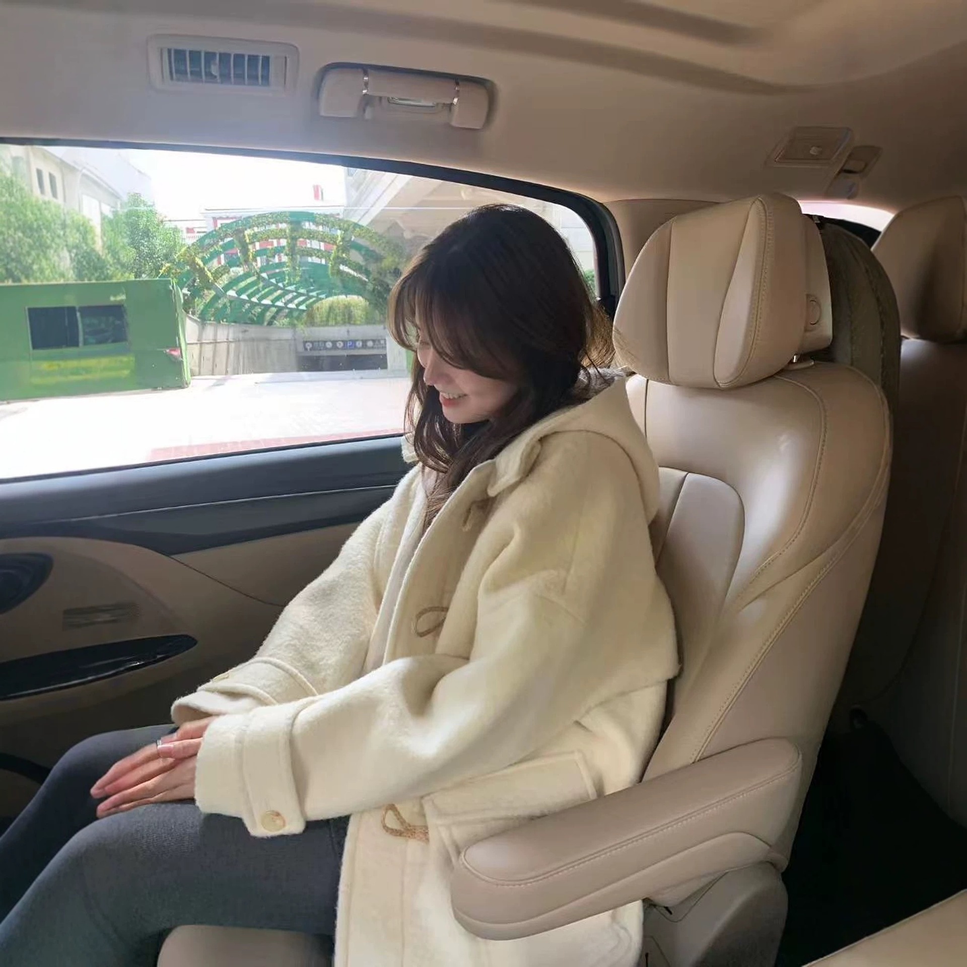 生c 韩国东大门ounce连帽牛角扣大衣韩系女装学院风减龄羊毛外套