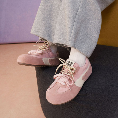 玛速主义2026新款百搭休闲粉色板鞋女夏圆头泡芙鞋平底运动德训鞋