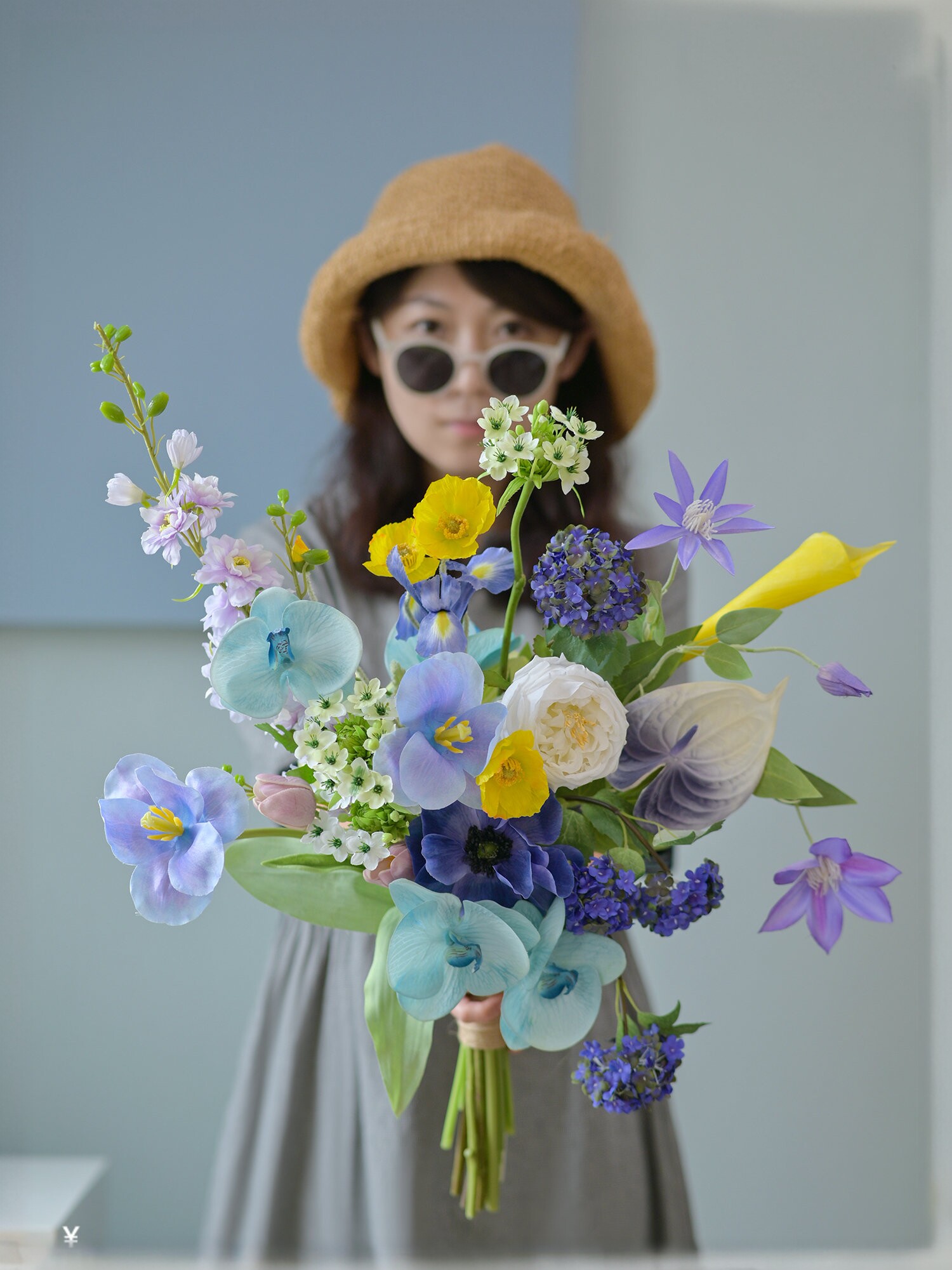 多巴胺蓝按仿真花花束花艺手捧花绢花客厅插花餐桌家居装饰品摆设