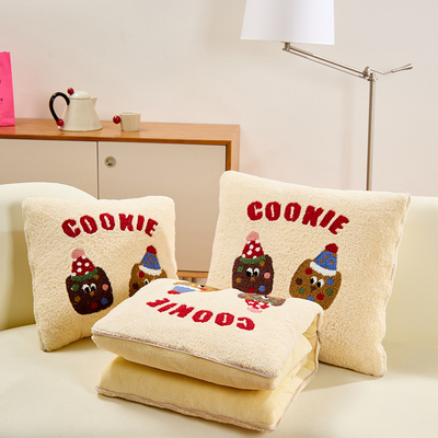 秋冬加厚牛奶绒毛巾绣两用抱枕被