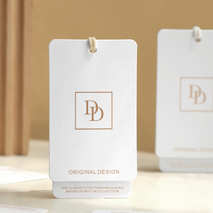 女装吊牌定制LOGO服装店冰白吊卡定做衣服价格标签挂牌订做制现货