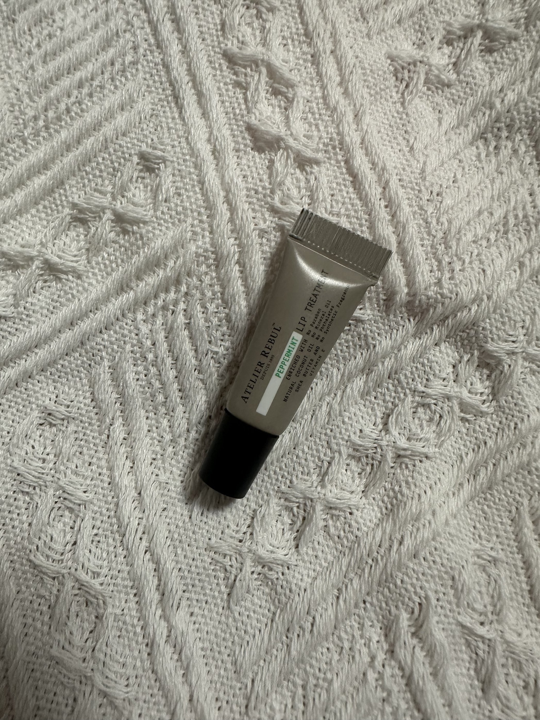 现货！土耳其航空配品 润唇膏2 ml 小样