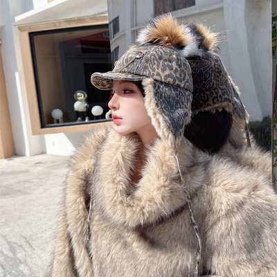 CREAMPP加厚狐狸毛护耳鸭舌帽