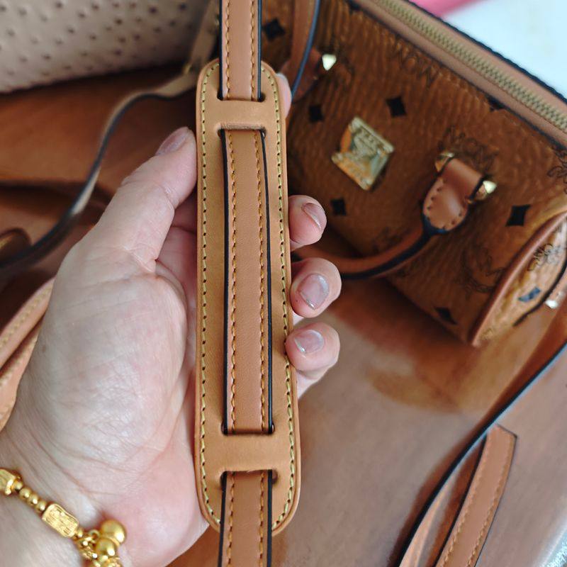 牛皮肩带垫肩减压防溜肩牛皮护肩垫原色植鞣牛皮大牌平替细肩带用