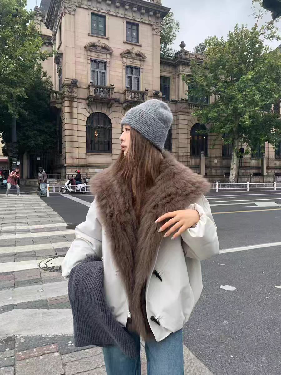 冬季新款狐狸毛领鹅绒服女短款加厚保暖白鸭绒外套时尚百搭上衣