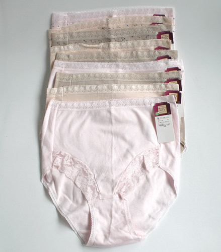 日本大码内裤宽松舒适弹力简洁中腰三角内裤纯棉大码女内裤2条装