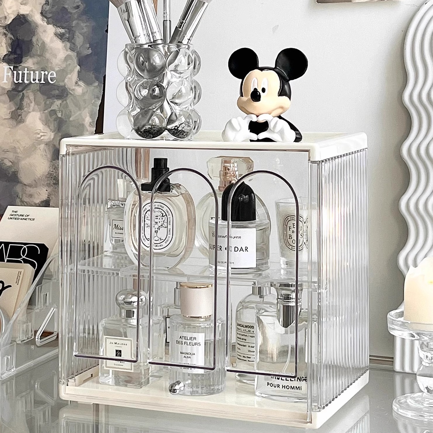 亚克力轻奢透明桌面化妆品收纳盒