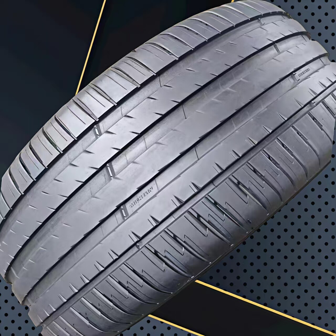 米其林轮胎265/45r21 ps4suv 适配理想 L7 L8 L9 蔚来es8 魏牌蓝