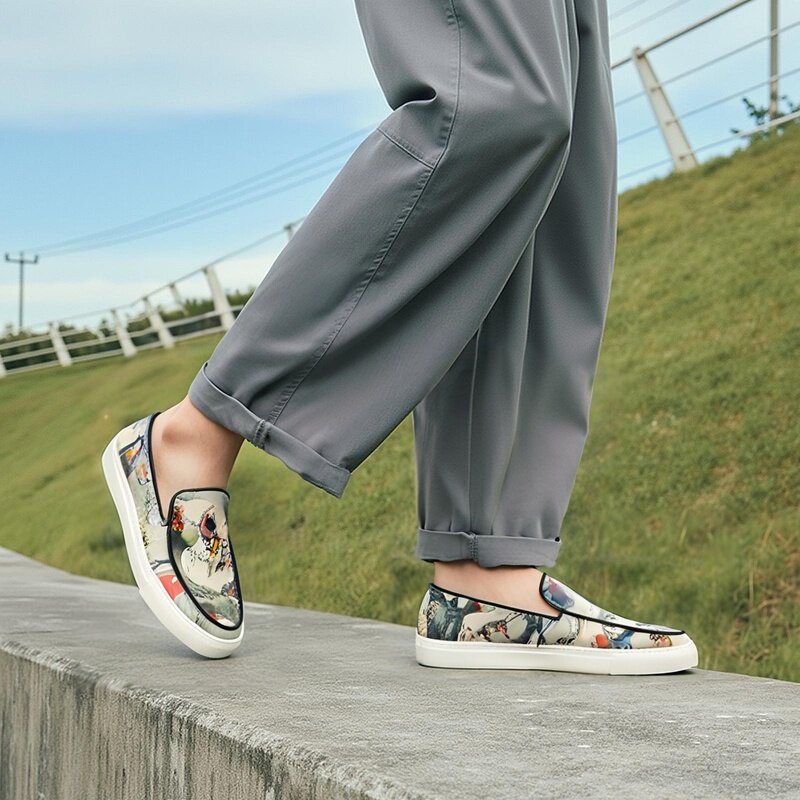 中国风山水画头层牛皮男士休闲板鞋出口外销一脚蹬白色厚底懒人鞋