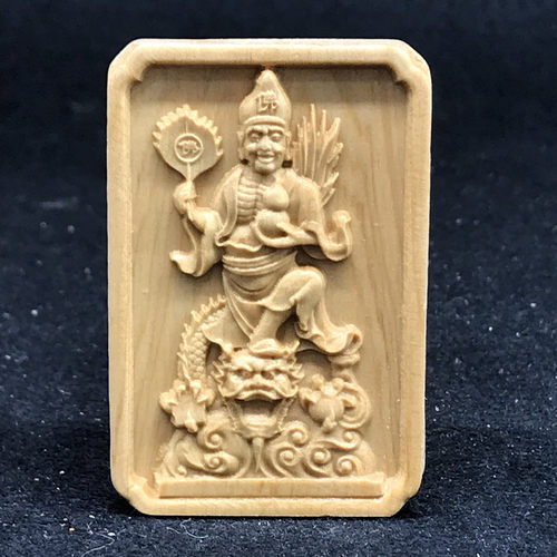 骑龙活佛济公平安牌崖柏和尚木雕