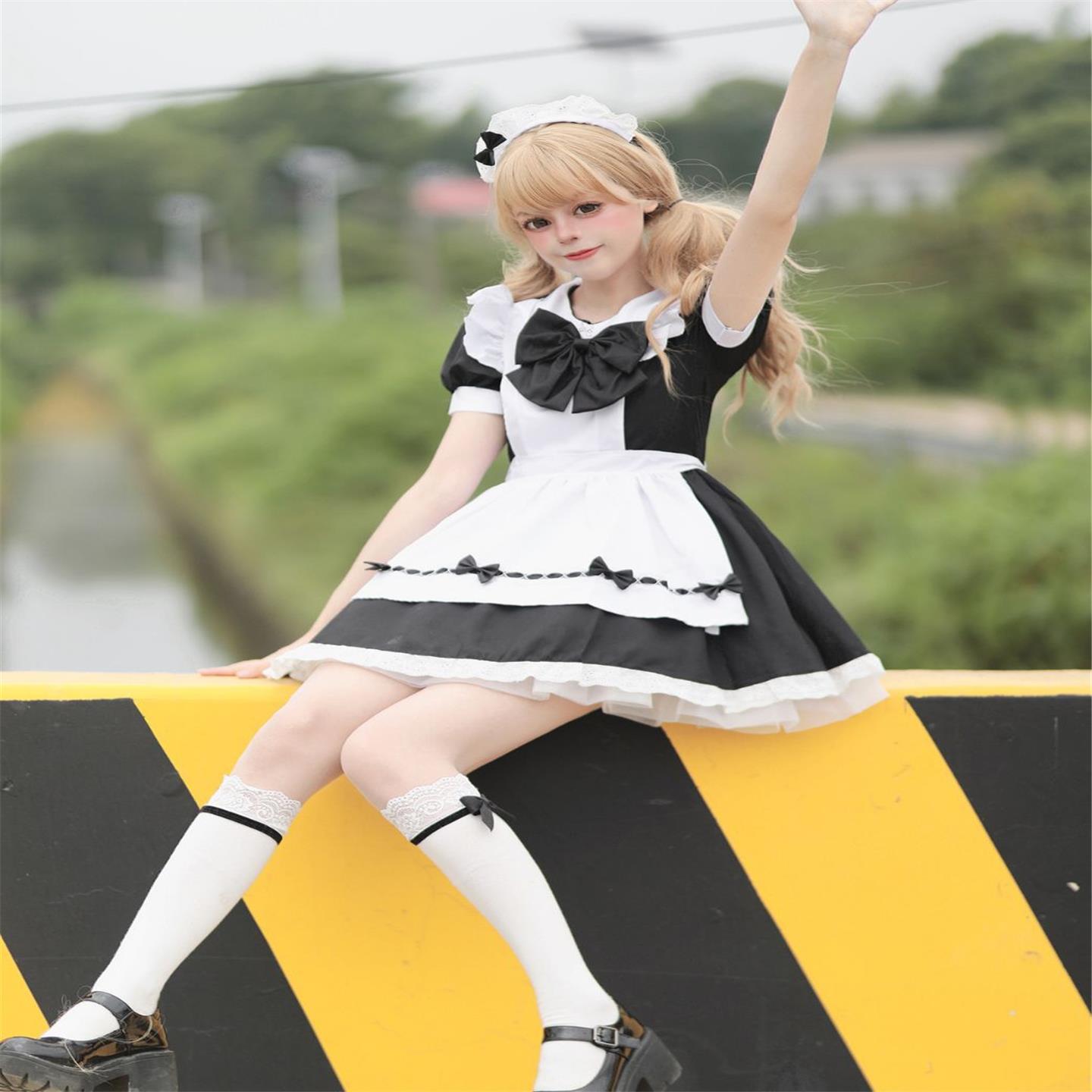 日系甜美可爱粉白女仆装cosplay洛丽塔lolita二次元软妹女佣制服