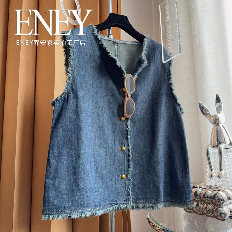 遮肉凹造型~时髦大码外套春秋宽松背心流苏边牛仔马夹微胖设计感,女装/女士精品,常规大码外套,淘宝优惠券,粉丝福利购,淘宝优惠卷