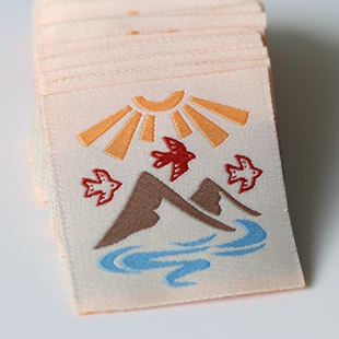 飞鸟与自然番外1小鸟卡通织唛商标布标领标源头服装辅料定制现货