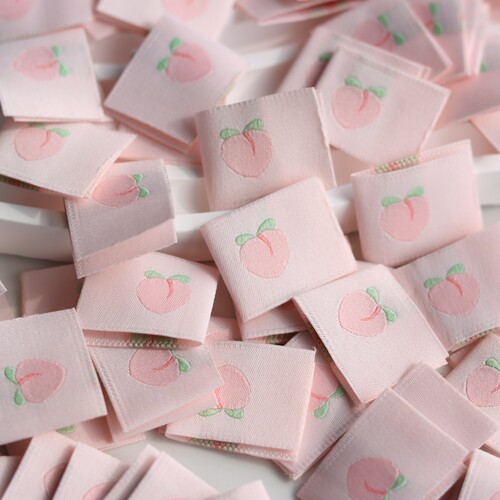 水蜜桃子水果布标洗标手工辅料织唛手帐贴标签发圈对折标肠圈现货