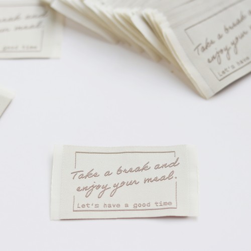 ins风织唛卡通织唛衣服商标定做领标订制织标水洗标侧标对折标