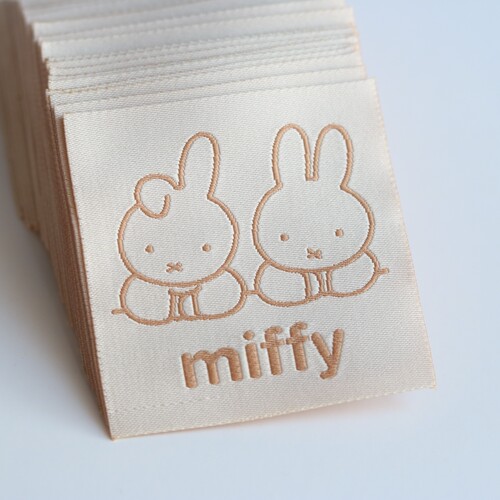 可爱卡通米fei兔织唛布标服装辅料领标设计定制织标源头工厂现货