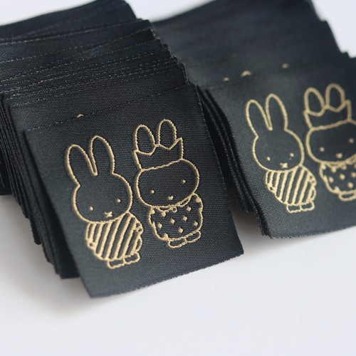 黑底金色米菲布标现货