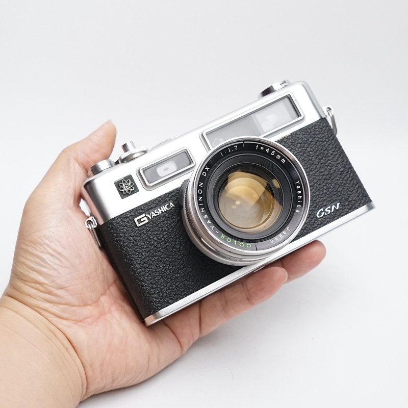 yashica雅西卡electro 35 gsn 旁轴相机银色自动测光金属135胶片