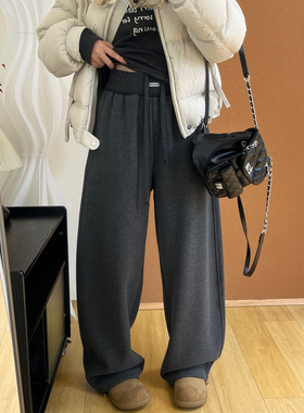 冬季保暖弯刀卫裤女运动风休闲简约高腰抽绳加厚奥利绒两穿香蕉裤