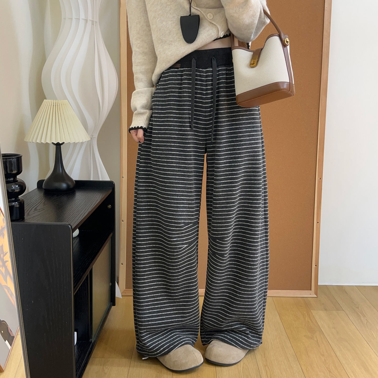 韩系高腰条纹毛巾裤女冬季慵懒垂坠感加绒加厚束脚抽绳阔腿裤子