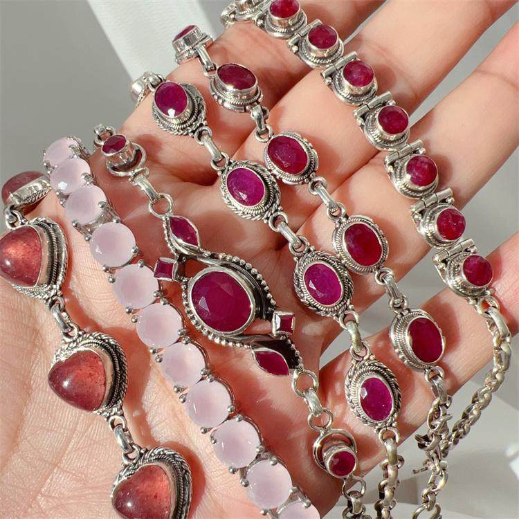 尼泊尔925纯银纯手工镶嵌红宝石玛瑙草莓晶手链复古风