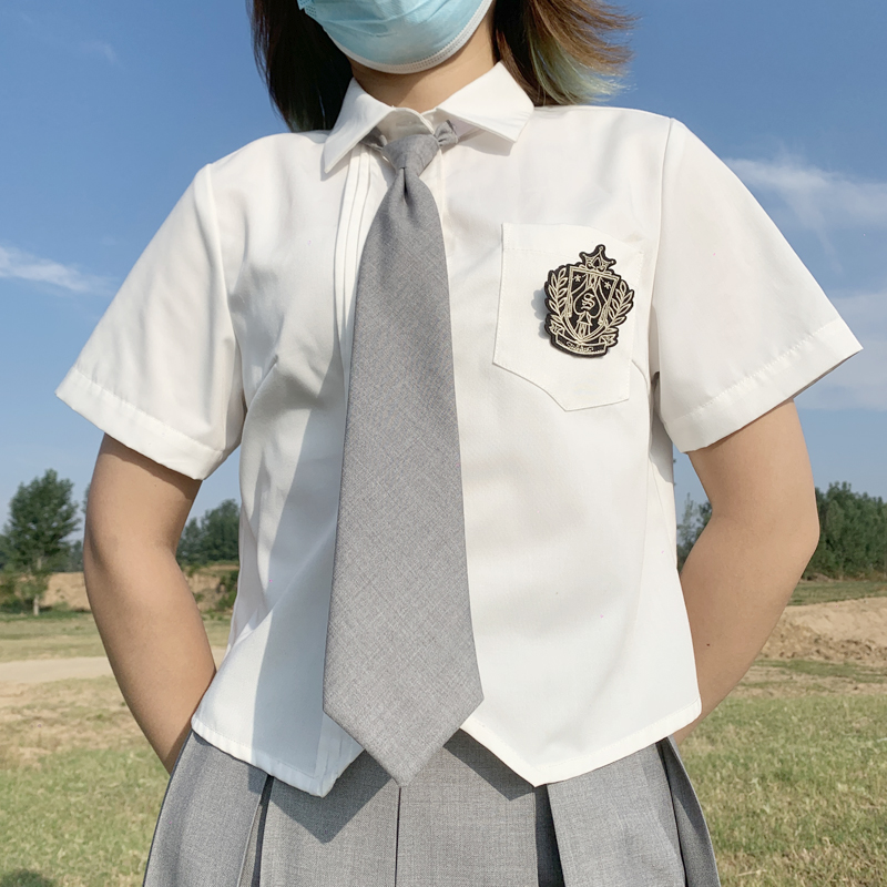 川井衬衫泡泡袖开衫长短袖tr显白