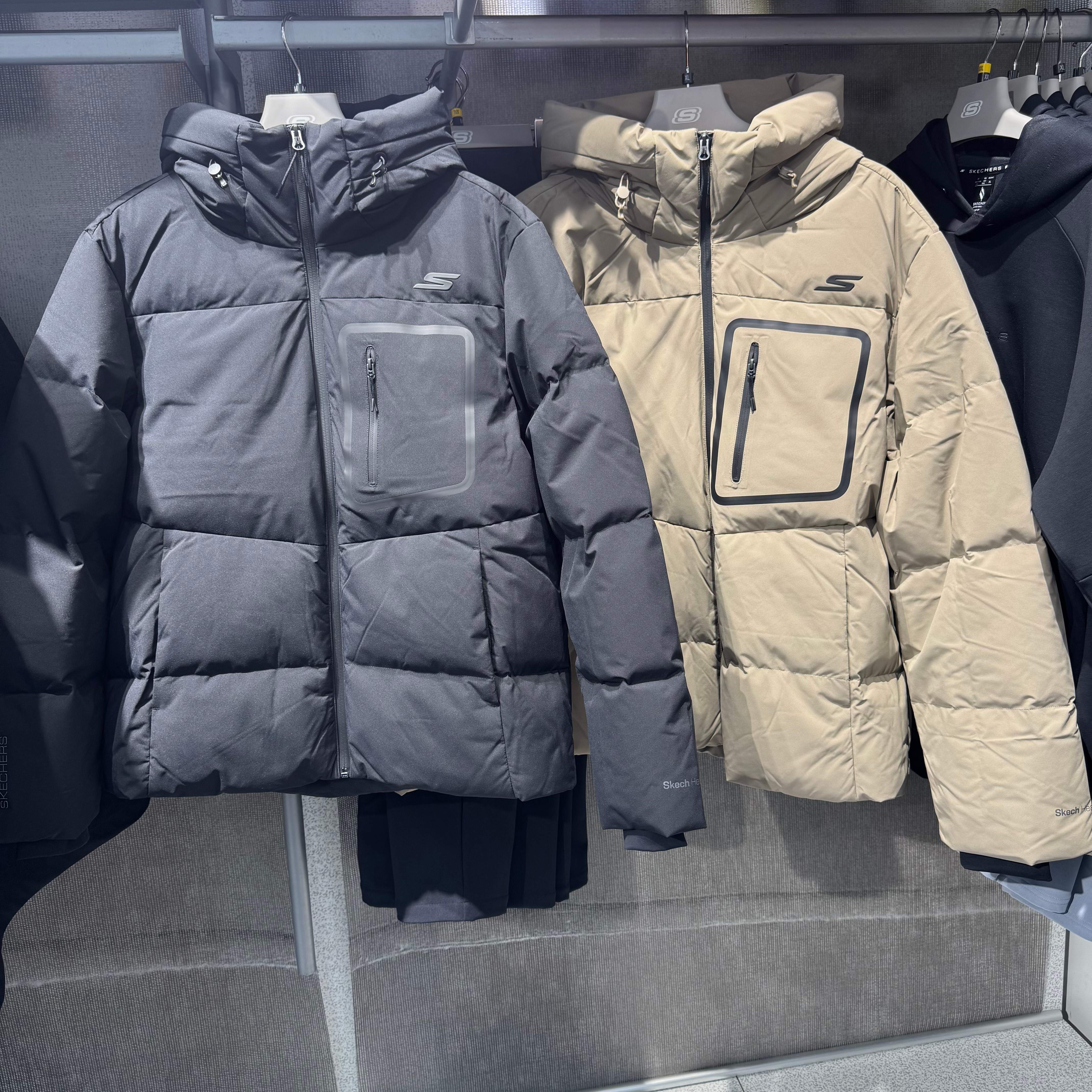 运动梭织防沾水石墨烯连帽羽绒服