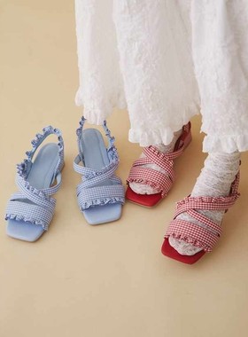日系格纹时尚百搭休闲沙滩凉鞋女