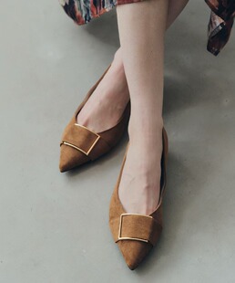 OL通勤鞋 方扣职业鞋 复古绒面尖头单鞋 日系高级通勤感 法式