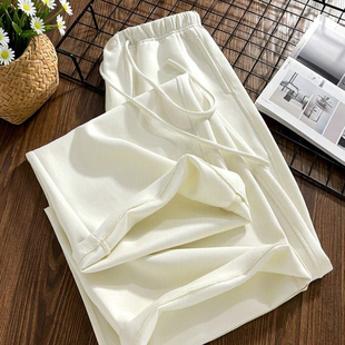 奶白色莱赛尔裤子空气棉抽绳休闲弯刀裤天丝垂感阔腿运动裤女春秋