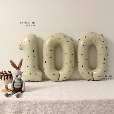 奶油风100天气球装饰数字贴纸