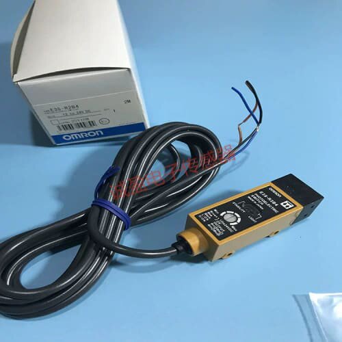正品光电感测器 光电开关 感应器E3S-R2B4 E3S-R2E4