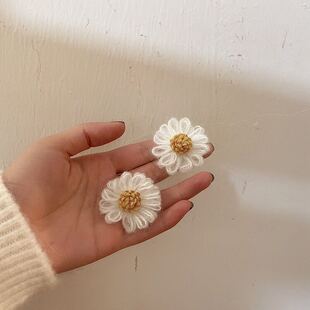 网红同款秋马海毛编织花朵耳钉夸张甜美可爱毛线太阳花朵耳环耳饰