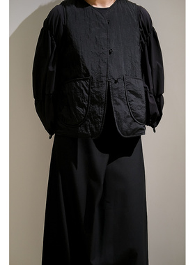 GNAY秋冬新款黑色进口肌理感面料日系夹棉女款马甲