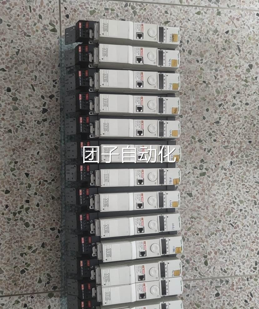 施耐德全新变频器ATV32HU15N4/ATV32Hu40N4询价