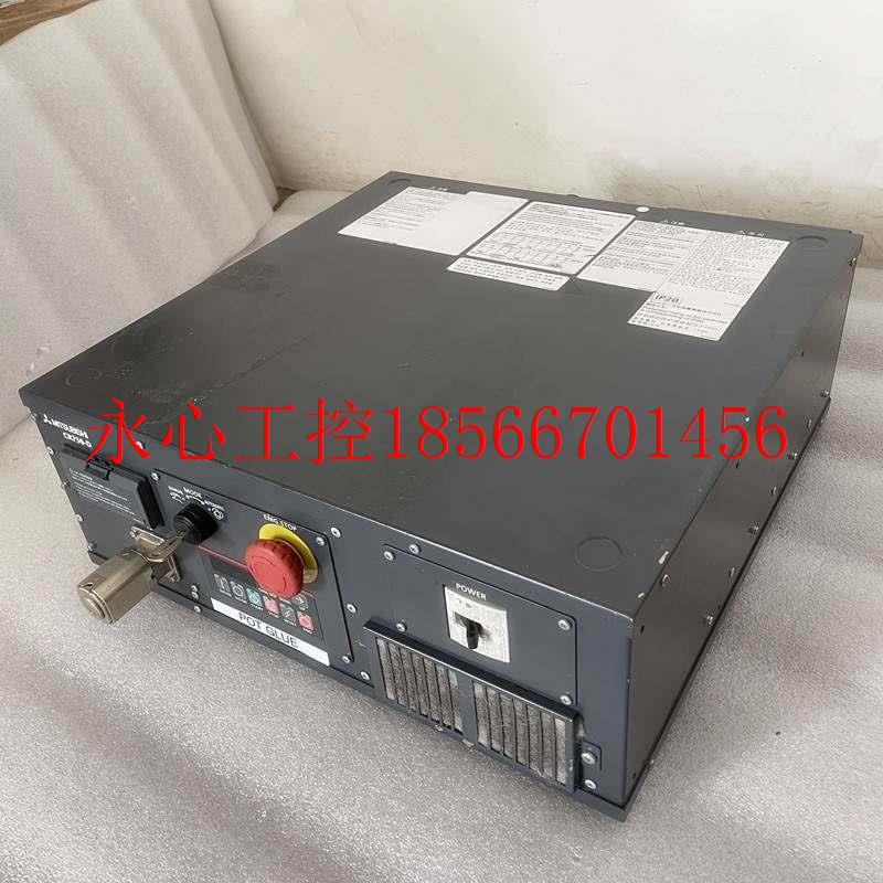 议价CR750-03HD1-1-S15 机器人控制器 CR750-D￥