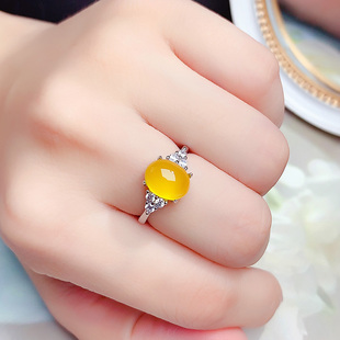 纯银镶嵌天然蜜蜡色鸡油黄玉髓戒指女开口可调节玛瑙戒指简约精致