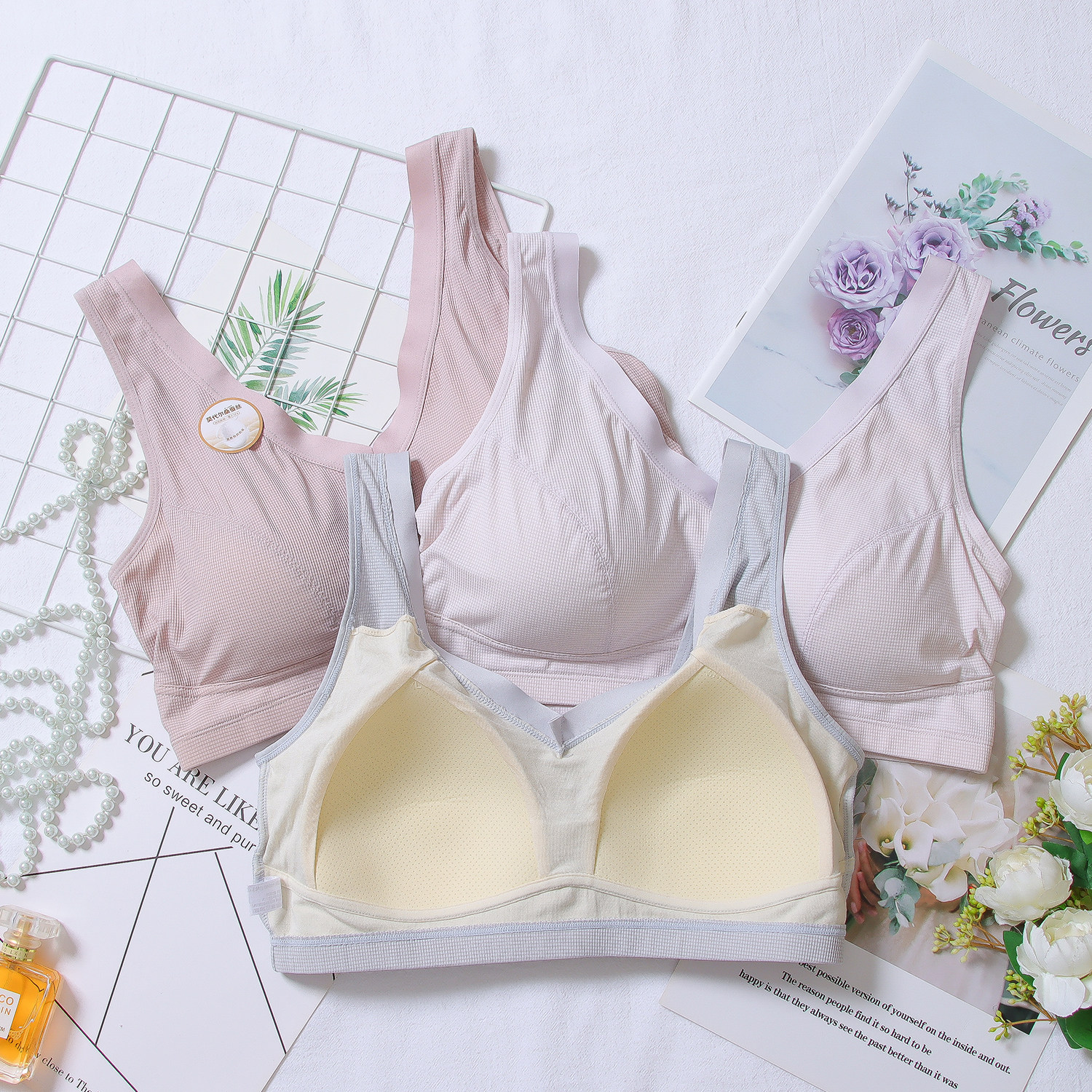 夏薄冰丝 固定乳胶胸垫 加大妈妈款V领女内衣背心文胸琪比莉8178