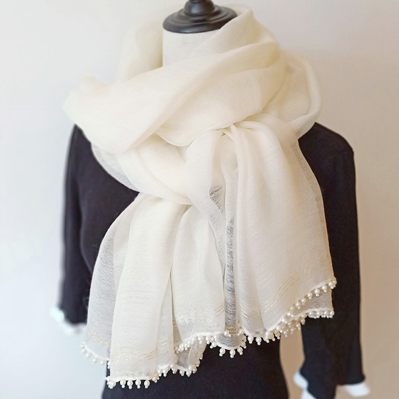 2019新款真丝围巾女秋冬韩版百搭羊毛纯白色钉珍珠长款春秋冬丝巾