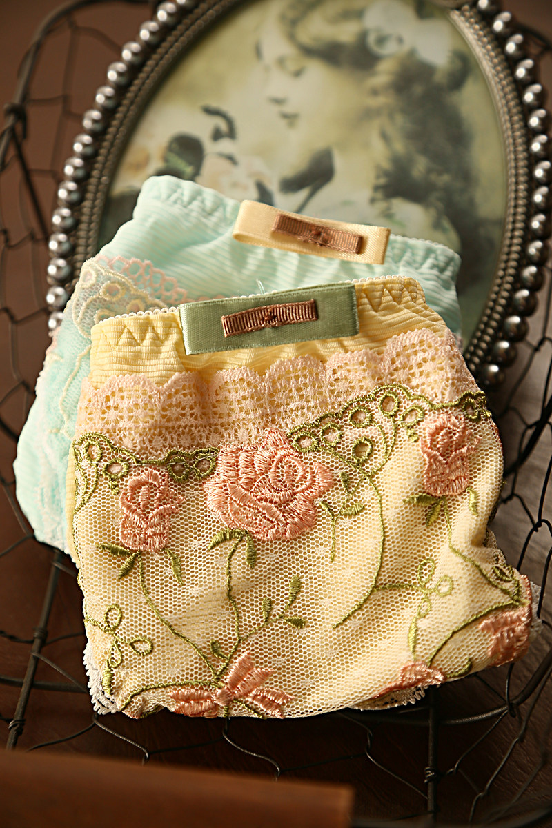 Slip jeunesse doux en soie Ice - Ref 646998 Image 1