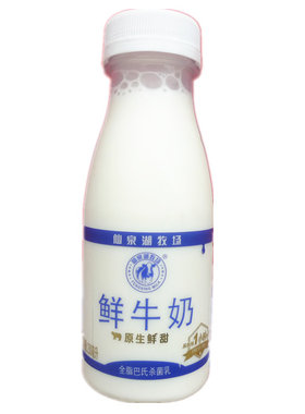 风行仙泉湖牧场巴氏鲜牛奶顺丰