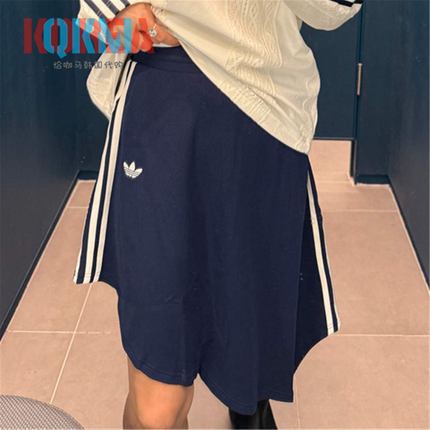 阿迪达斯三叶草女子修身针织裙