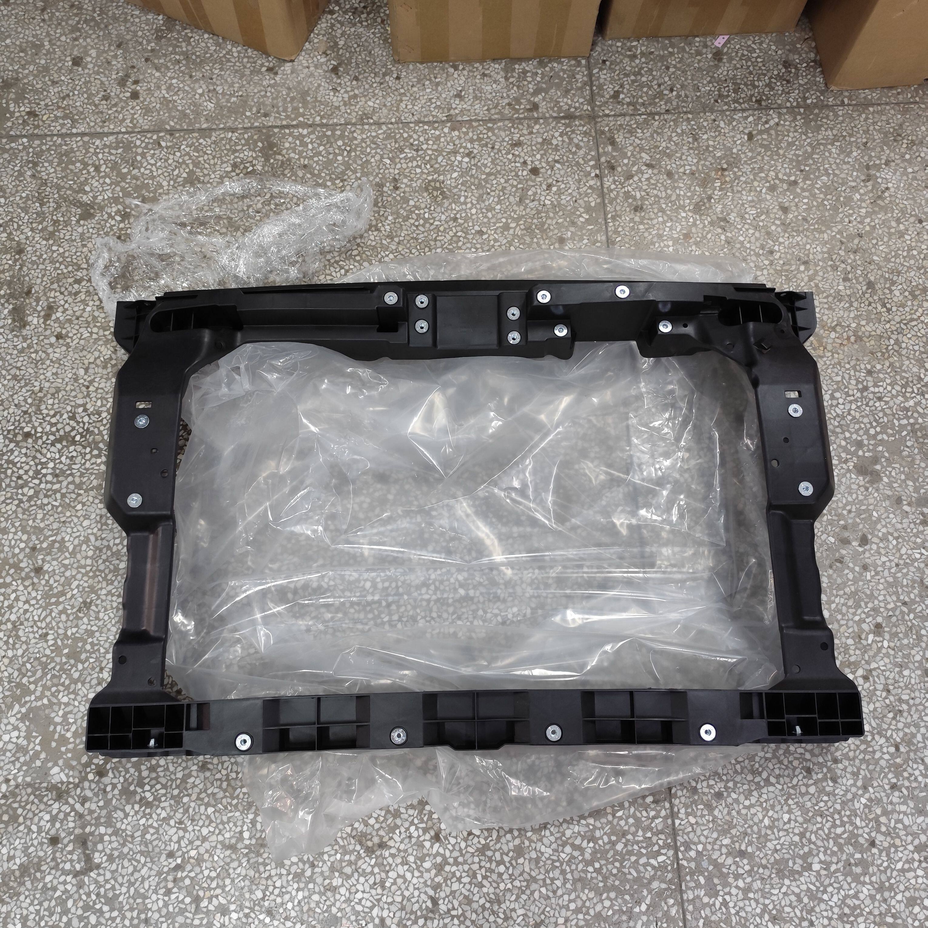 传祺GE3/GS3前保险杠水箱框架龙门架