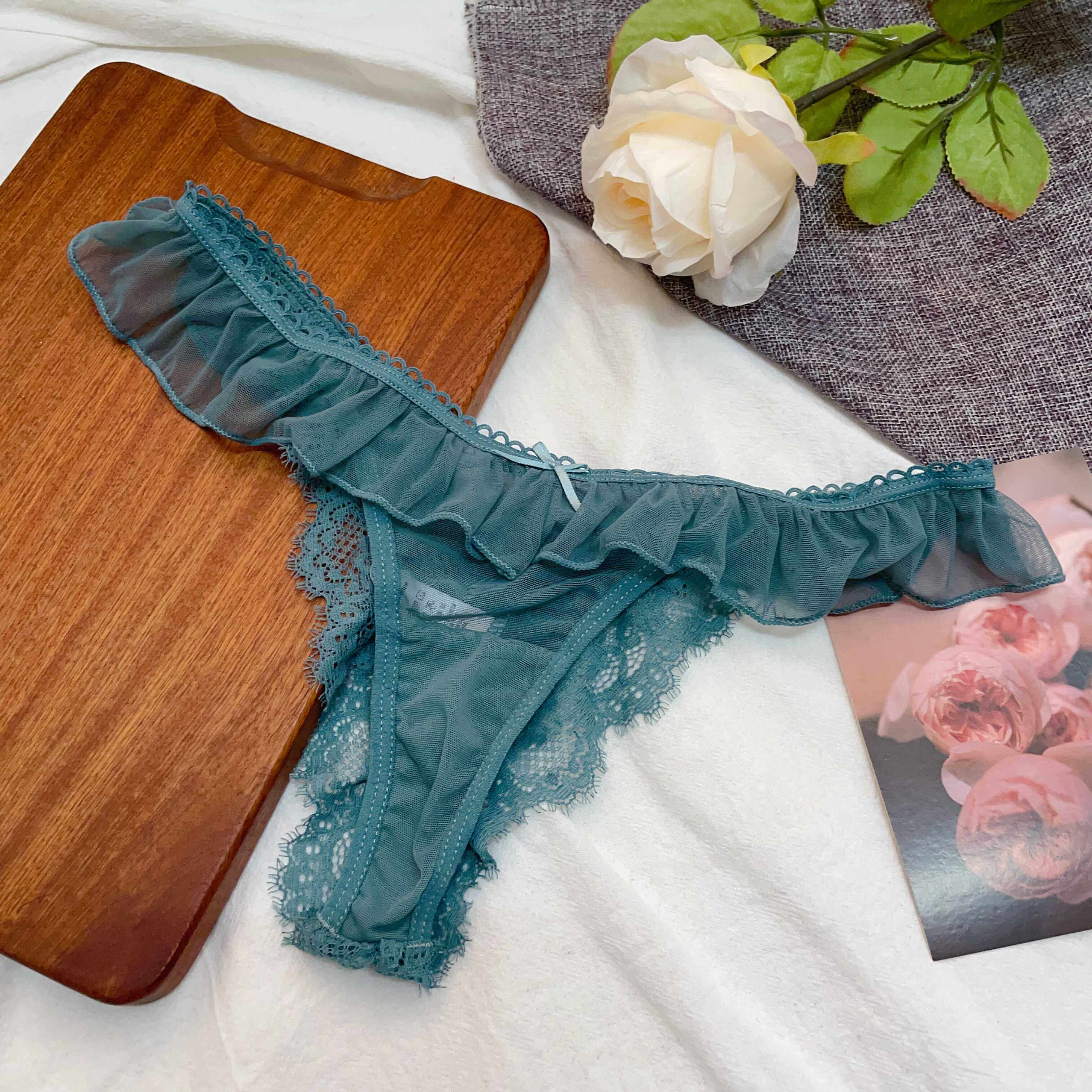 纯欲少女性感荷叶裙边女生丁字裤网纱睫毛蕾丝T裤蝴蝶结T裤超薄,女士内衣/男士内衣/家居服,女丁字裤,淘宝优惠券,粉丝福利购,淘宝优惠卷