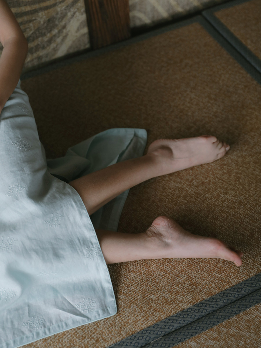 모모 봄 가을 반팔 풀 가디건 롱 레트로 데일리 자수 린넨 올드 치파오 샤웨이