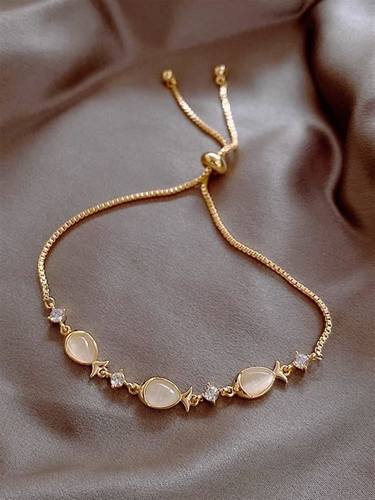 奥特莱斯品牌折扣店撤柜清仓捡漏猫眼石小鱼手链outlets女配饰one